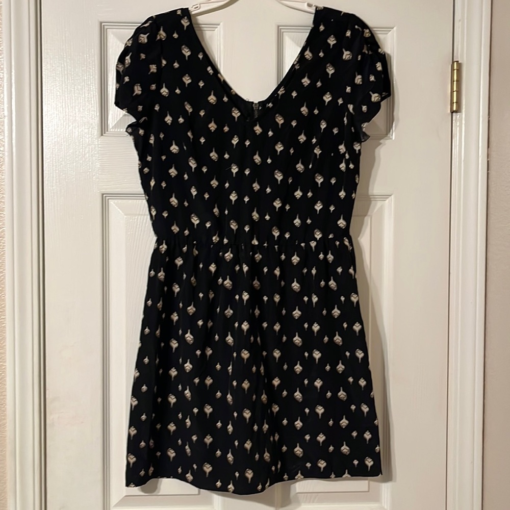 BLACK MINI ZIP UP DRESS SIZE LARGE